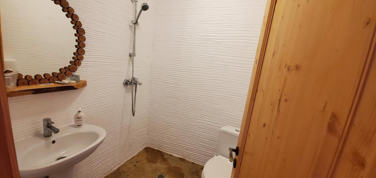Ferma Dacilor Hotell Tohani Exteriör bild