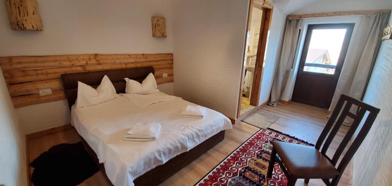Ferma Dacilor Hotell Tohani Exteriör bild